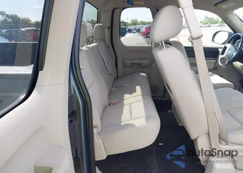 2011 Chevrolet Silverado 1500 Lt from USA, damaged, VIN 1GCRKSE30BZ143996